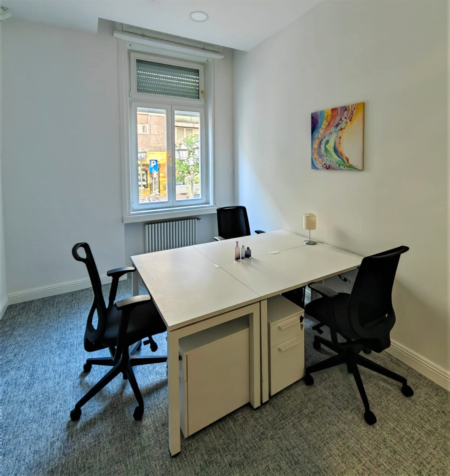 regus