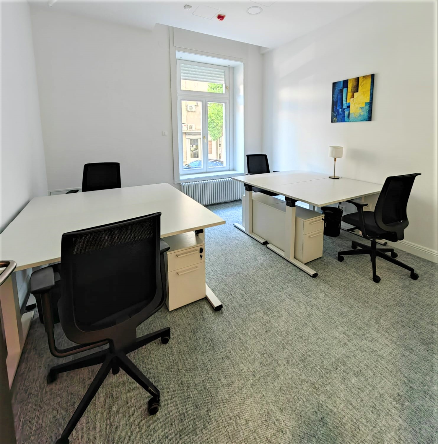 regus